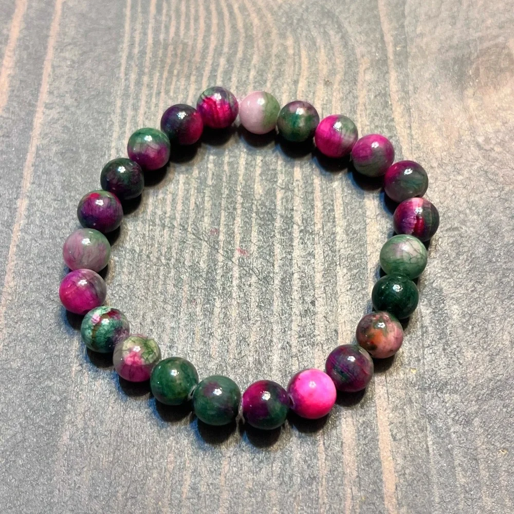3/$15 Hand Crafted Pink and Green Beaded Bracelet - Picture 2 of 2